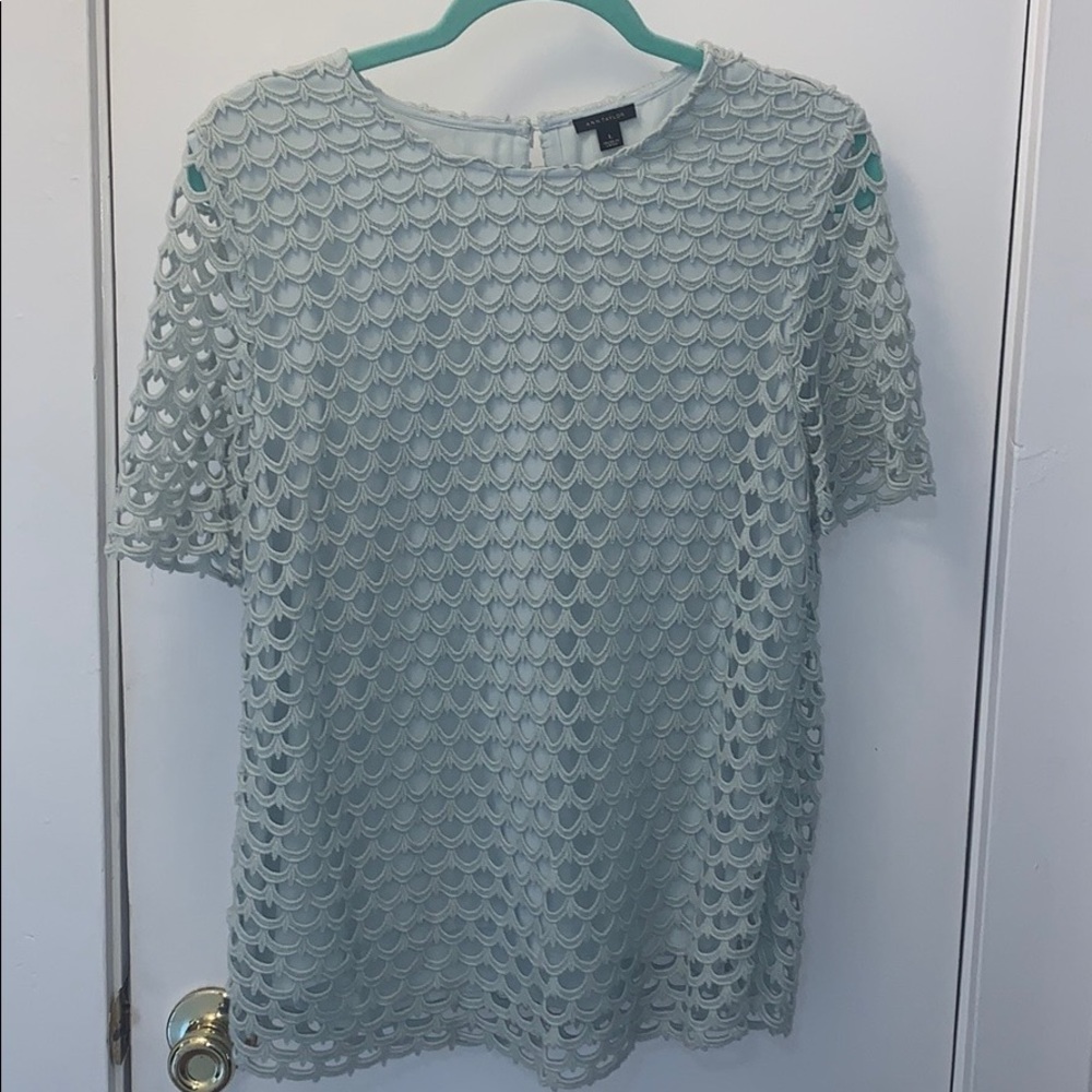 Scalloped Top